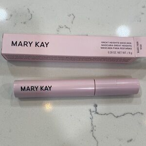 Mary Kay Great Heights Mascara - Black